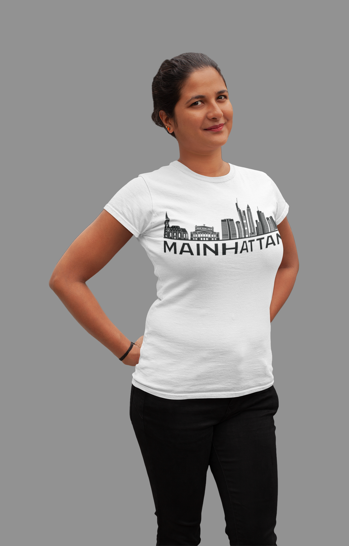 Mainhattan Vibes – Das Frankfurt Skyline Bio Damen-Shirt